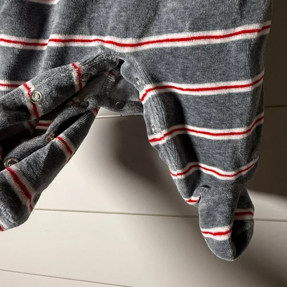 Ralph Lauren Infant Velour Sleeper Gray with White & Red Stripes 3 Months